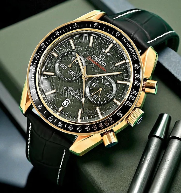 Omega Speedmaster Grey Side Of The Moon Watch Pakistan