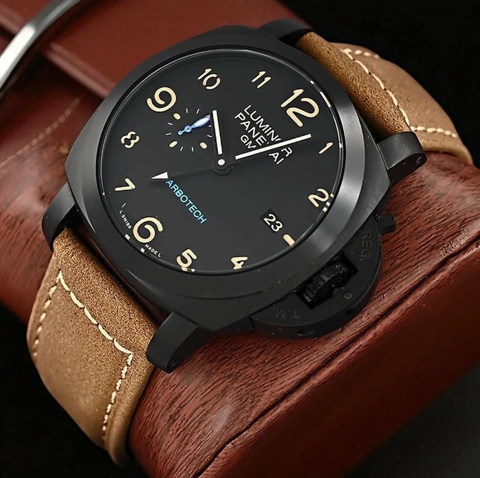 Panerai Luminor Pam00441 Carbotec Gmt Date Watch Pakistan