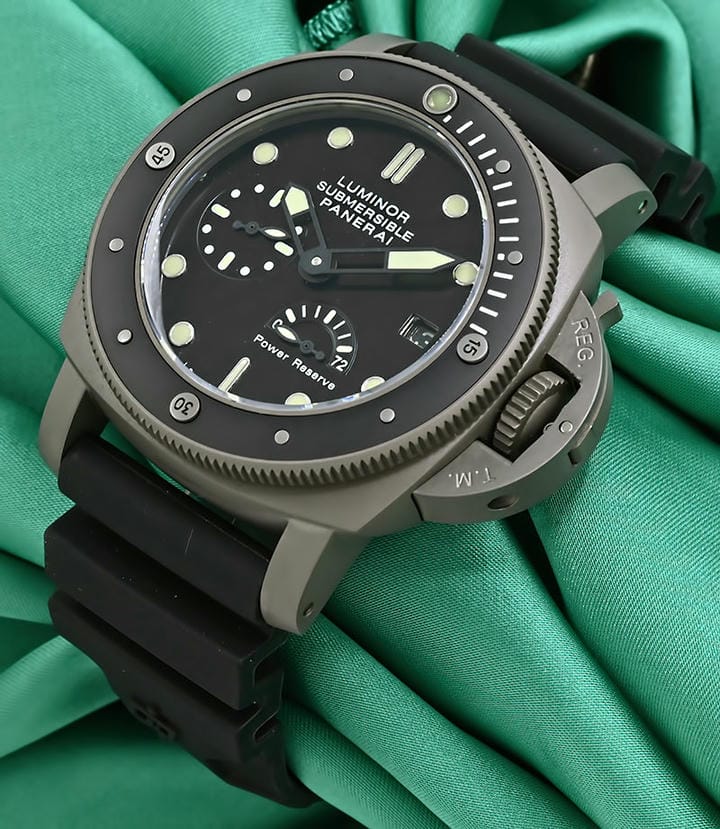 Panerai Luminor Submersible Watch