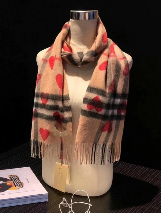 Burberry Cashmere Scarf 016 Pakistan 1765831719 26039394