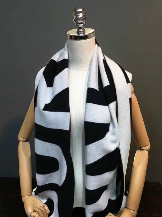 Burberry Cashmere Scarf706 Pakistan 1765831719 Cb9292ae