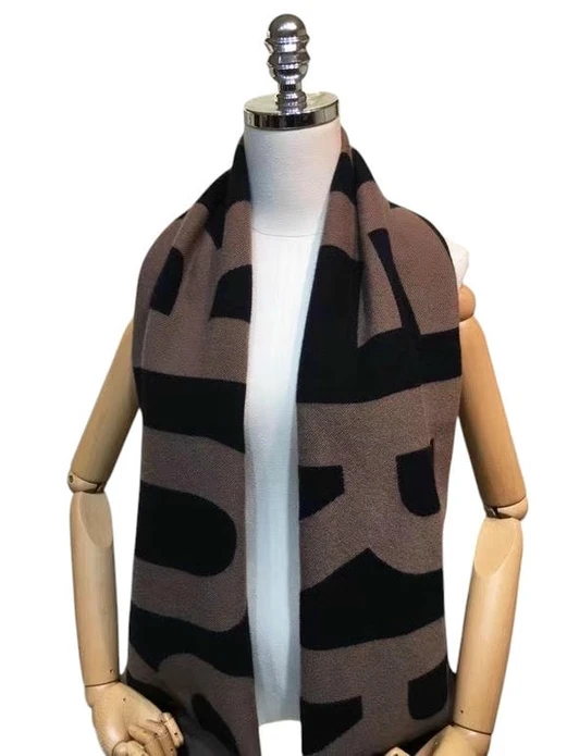 Burberry Cashmere Scarf707 Pakistan 1765831719 042ee515