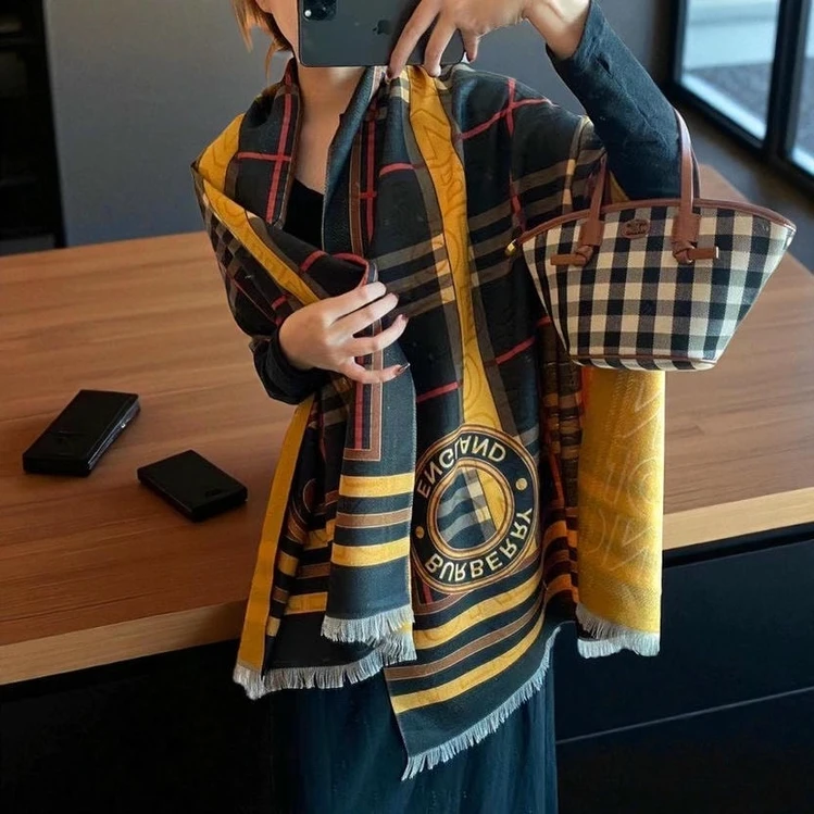 Burberry Cashmere Scarf921 Pakistan 1765831719 C21493cc