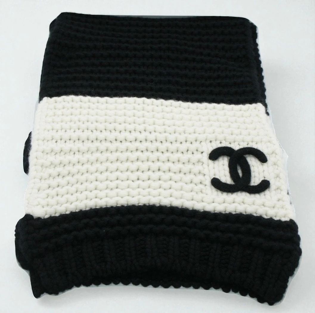 Chanel Scarves For Men Women 1 Pakistan 1765831731 4e2084a6