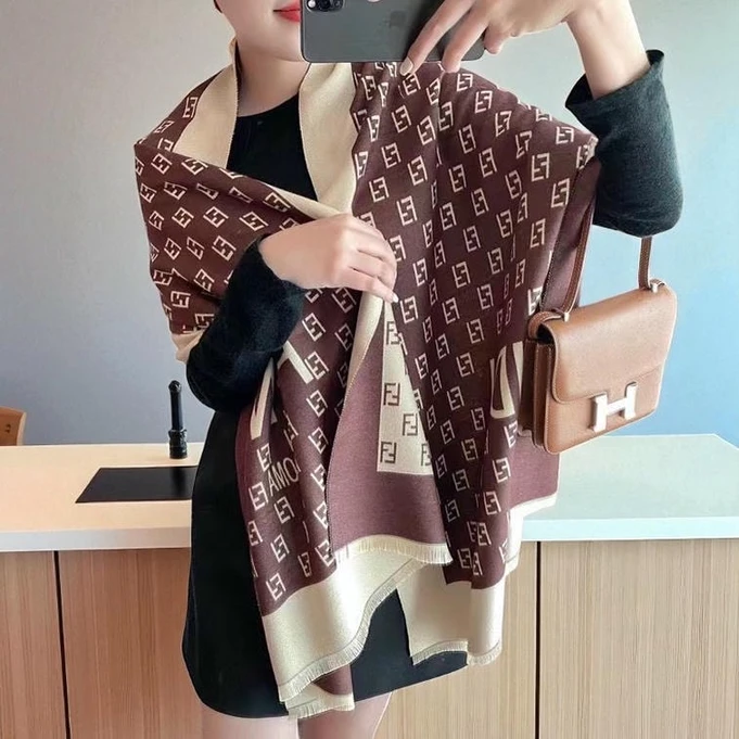 Fendi Cashmere Scarf 92873 Pakistan 1765831738 Eab88838