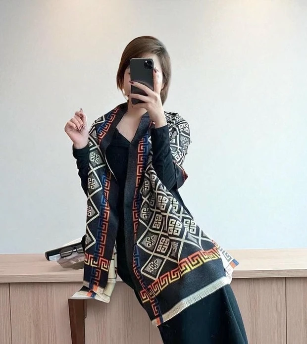 Givenchy Scarf899 Pakistan 1765831741 D193e3ed