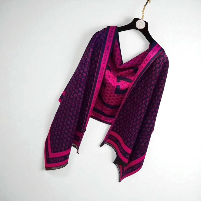 Gucci Scarf 276327 1 Pakistan