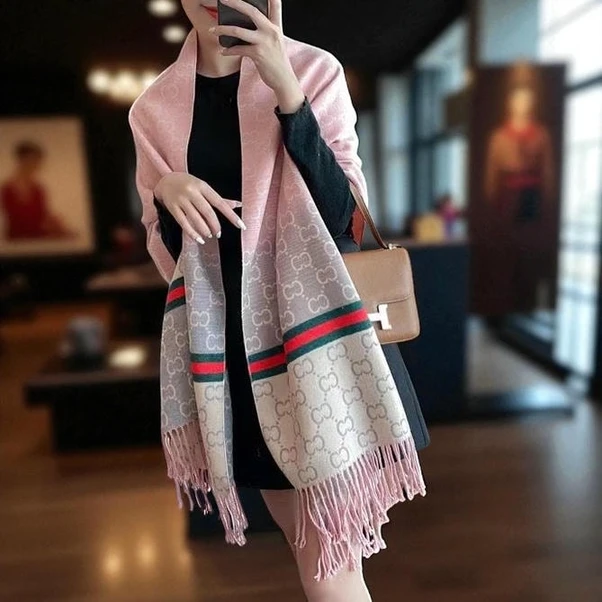 Gucci Women Cashmere Scarf 92931 Pakistan