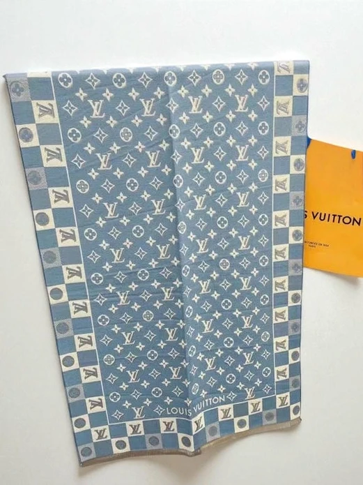 Louis Vuitton Branded Scarf 777 Pakistan