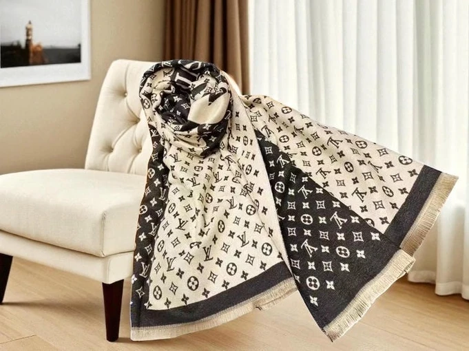 Louis Vuitton Cashmere Scarf 853 Pakistan