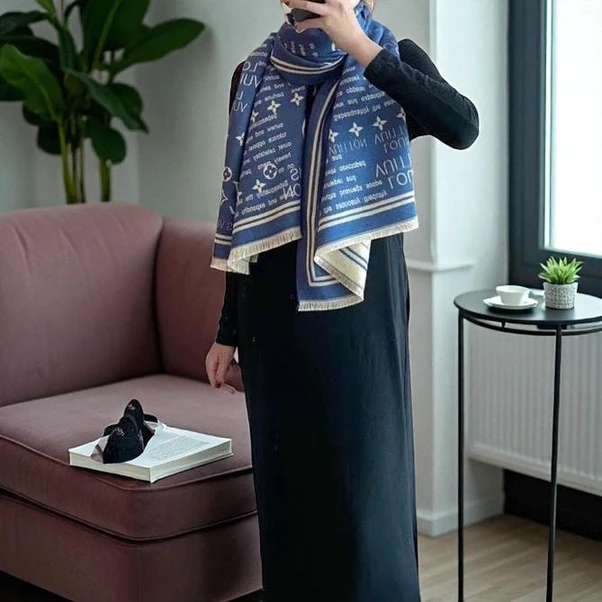 Louis Vuitton Cashmere Scarf837 Pakistan