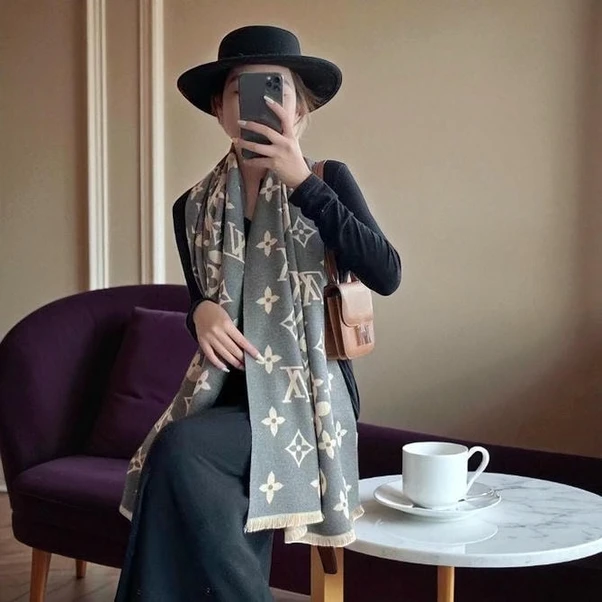Louis Vuitton Cashmere Scarf909 Pakistan