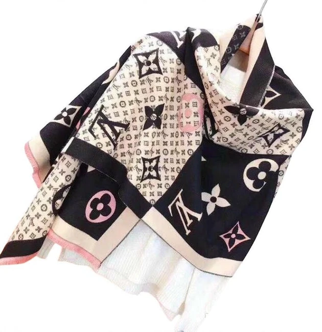 Louis Vuitton Scarf Replica 3 Pakistan