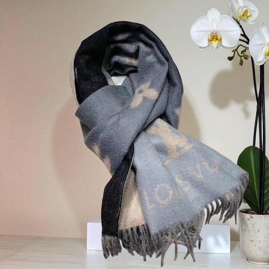 Louis Vuitton Scarves For Men Women Pakistan