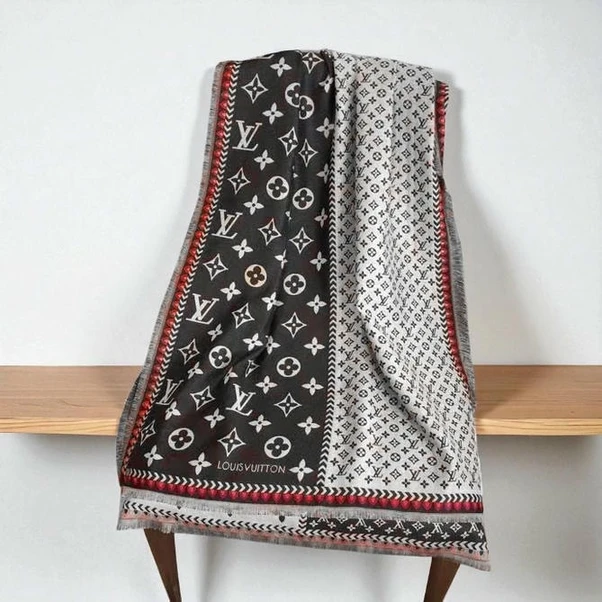 Louis Vuitton Women Cashmere Scarf 92935 Pakistan