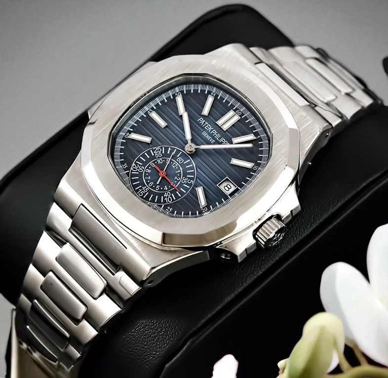 Patek Philippe Nautilus Blue Dial Watch 4 Pakistan 1765831822 03dde45e