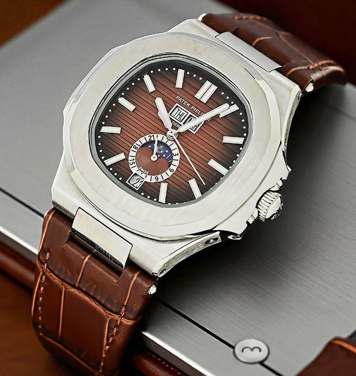 Patek Philippe Nautilus Chronograph Watch 1 Pakistan 1765831825 5c93fca6