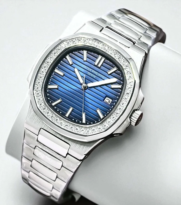 Patek Philippe Nautilus Diamond Bezel Watch 4 Pakistan 1765831827 0d1492e3