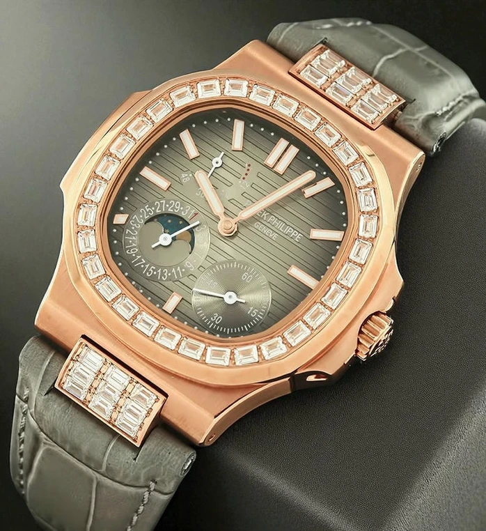 Patek Philippe Nautilus Moon Phase Gray Diamond Pakistan 1765831831 2608c4bb