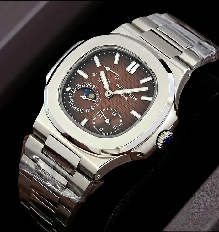 Patek Philippe Nautilus Moon Phase Watch278 Pakistan 1765831832 03b3d873
