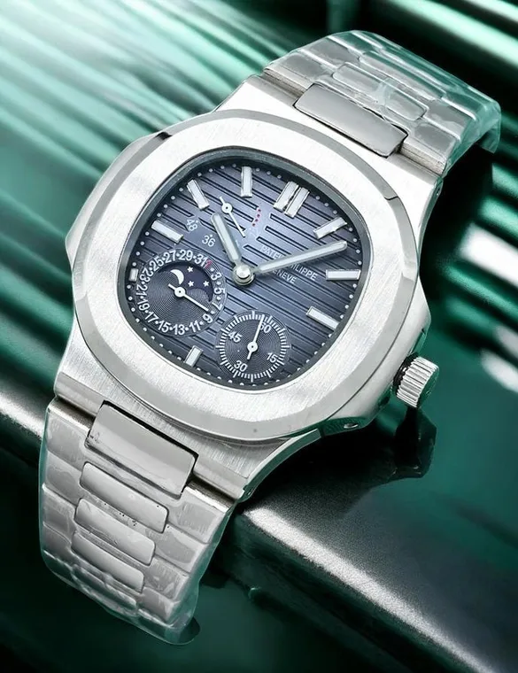 Patek Philippe Nautilus Moonphase Mens Watch