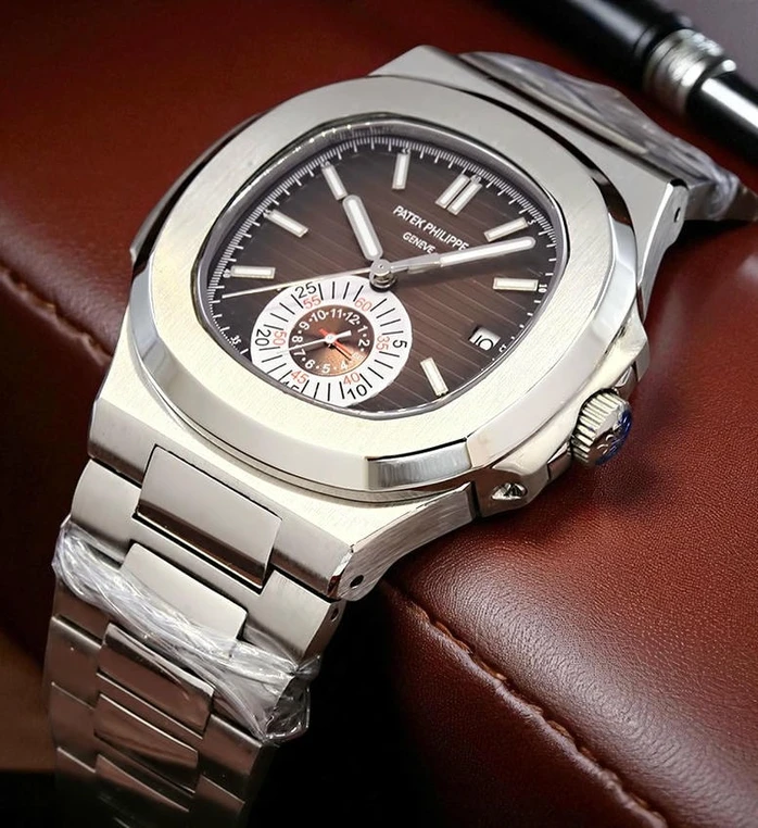 Patek Philippe Nautilus Watch286 1 Pakistan