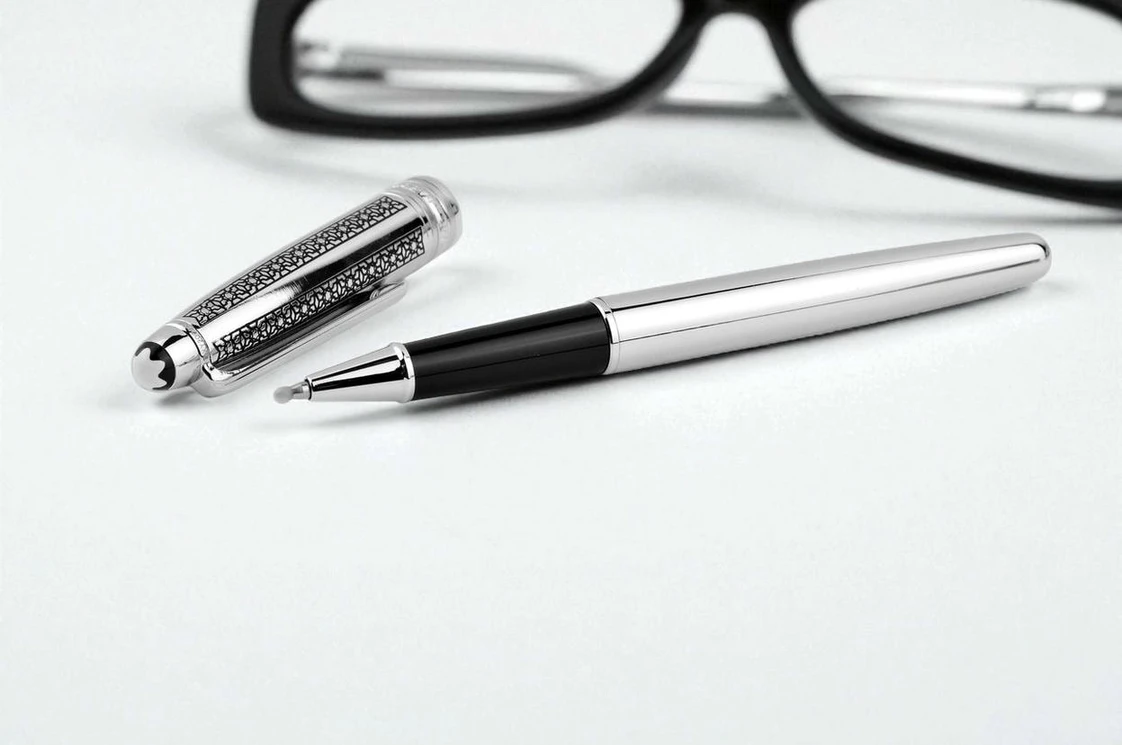 Mont Blanc Meisterstucklatinumplated Rollerballen 105 117 Pakistan 1765831854 03d20571