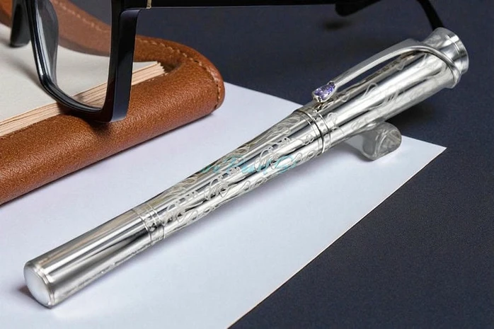 Princesse Grace De Monaco Silver Engraved Flower Roller Ball Pen Pakistan