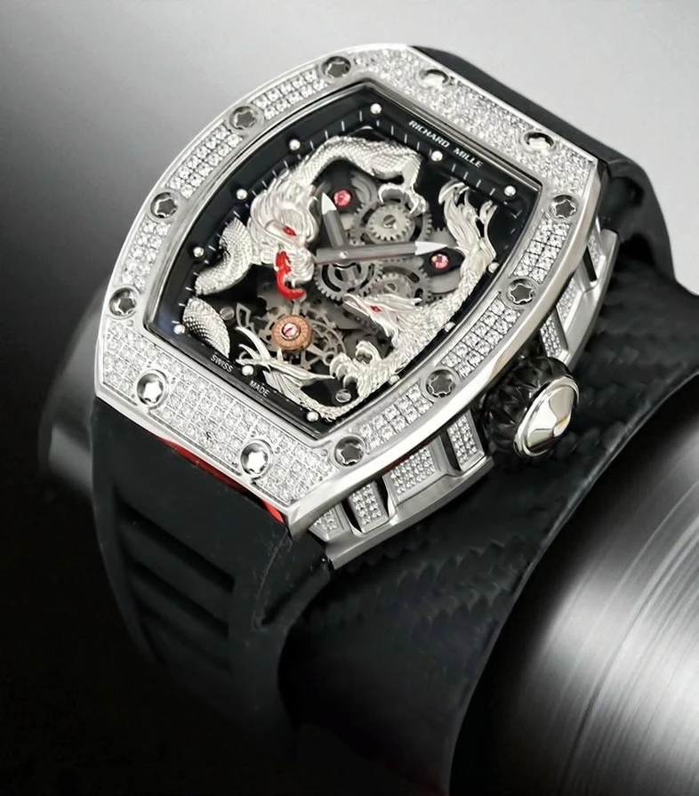 Richard Millie Watch Pakistan