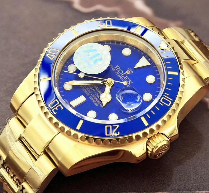 Rolex Submariner Gold Edition Watch545 Pakistan