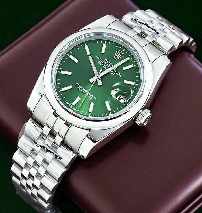 Rolex Datejust Green Dial Watch 1 Pakistan
