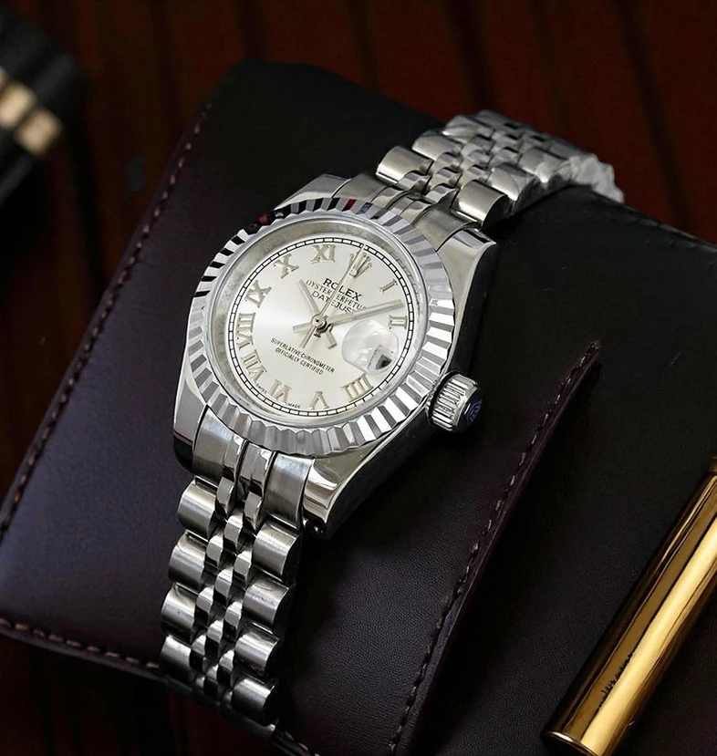 Rolex Datejust Lady Silver Roman Dial Watch Pakistan