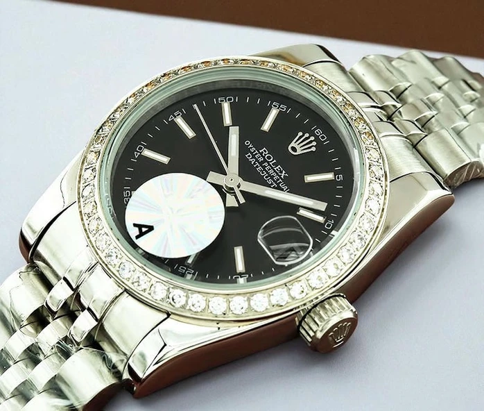 Rolex Lady Datejust Diamond Bezel Watch2010 Pakistan