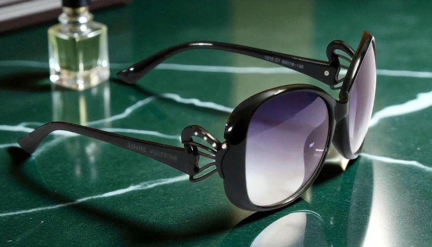 Louis Vuitton Ladies Sunglasses 2 Pakistan