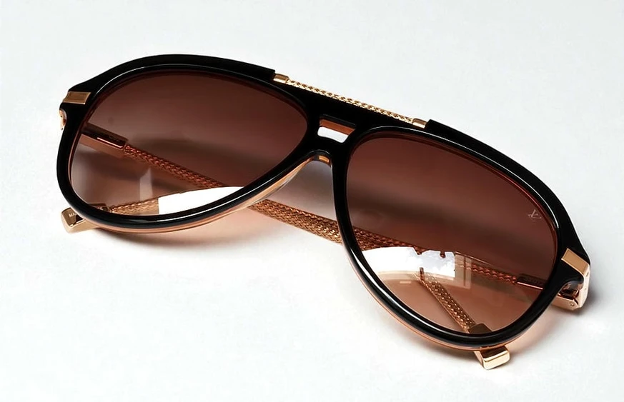 Louis Vuitton Sunglasses 116 4 Pakistan