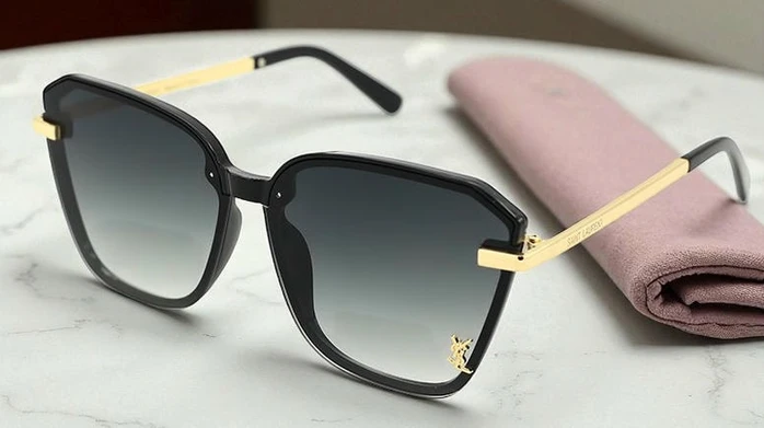 Yves Saint Laurent Sunglasses504 Pakistan