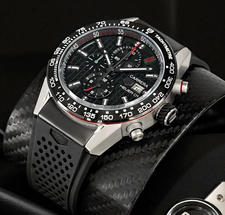 Tag Heuer Carrera Heuer 01 Pakistan
