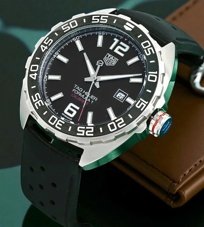 Tag Heuer Formula 1 Caliber 5 Black Rubber Strap Watch Pakistan