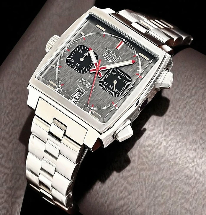 Tag Heuer Silver Dial Watch18021 1 Pakistan