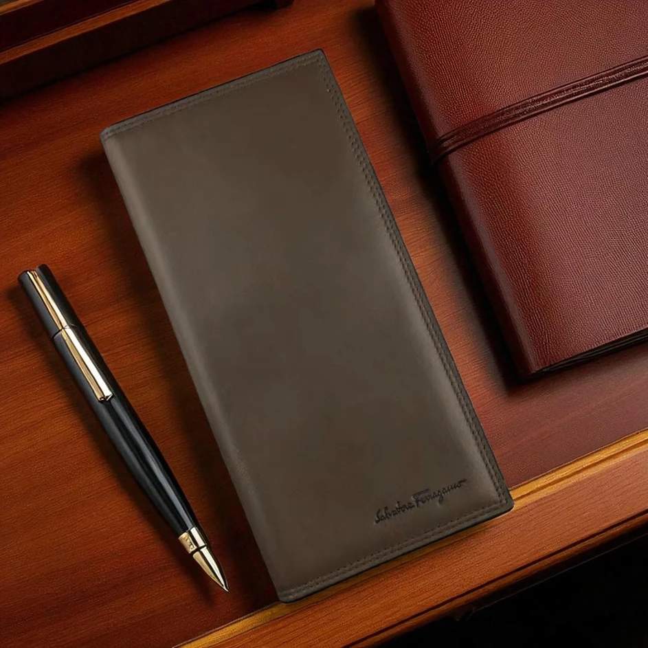 Salvatore Ferragamo Wallet949c Pakistan 1765832628 65e57ca0