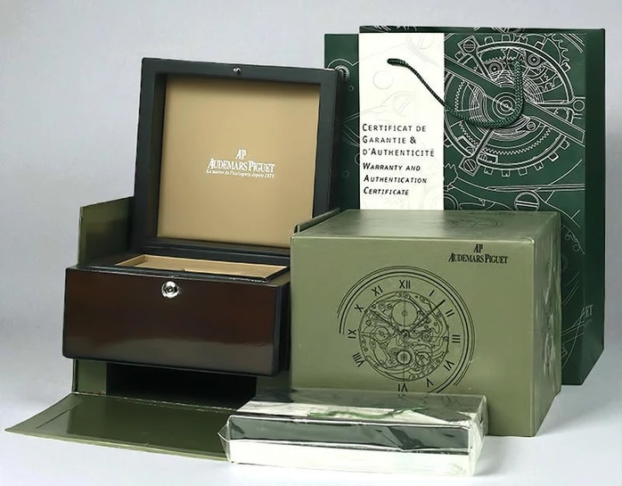 Audemars Piguet Box Pakistan